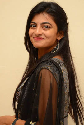 Anandhi